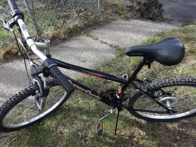 VÉLO SUPERCYCLE,24 POUCES, SUSPENSION,21 VITESSES. ENFANTS OU... - Photo 6