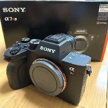 Sony A7RIV A7R4 61MP ILCE-7RM4   Sony 28-70mm F3.5-5.6 FE OSS