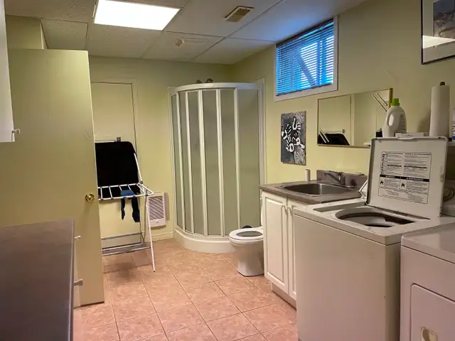 Maison a louer dans un secteur central de Gatineau - Photo 8