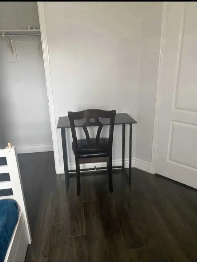 One Furnished Room to Rent in Brampton - Photo 8