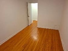 Toronto 2 Bedroom Apartment $1795   $75 for Parking