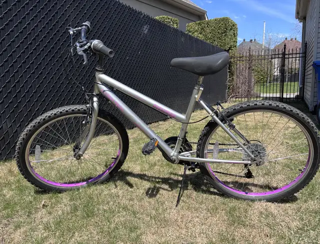 OZARK TRAIL vélo mountain-bike  pour enfants