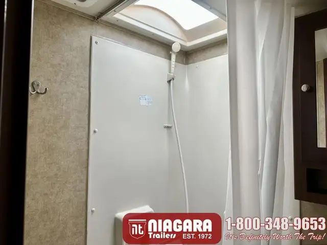 2014 DUTCHMEN KODIAK EXPRESS 172E Hybrid - Photo 20