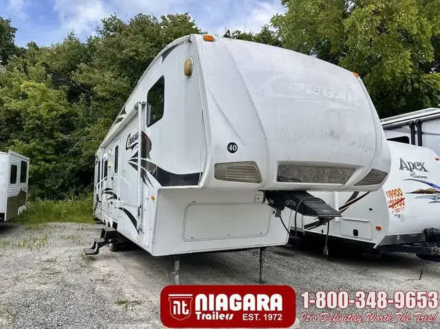 2008 KEYSTONE COUGAR 311RLS Fifth Wheel