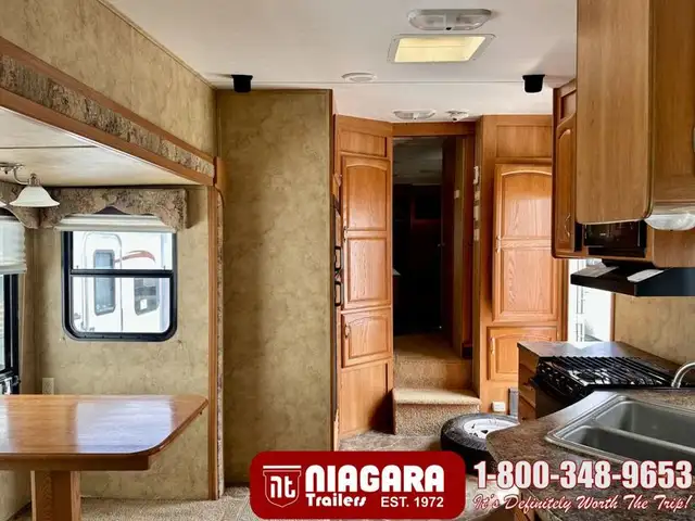 2008 KEYSTONE COUGAR 311RLS Fifth Wheel - Photo 6