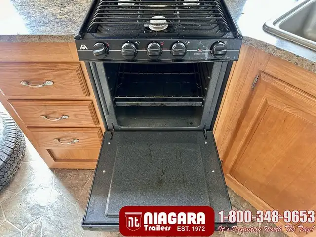 2008 KEYSTONE COUGAR 311RLS Fifth Wheel - Photo 15