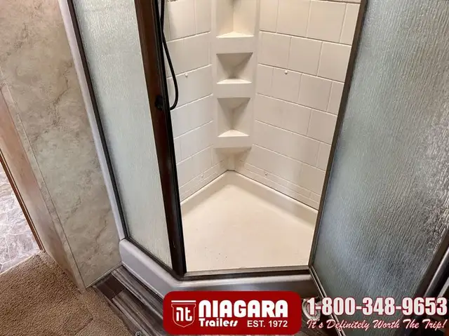 2008 KEYSTONE COUGAR 311RLS Fifth Wheel - Photo 25