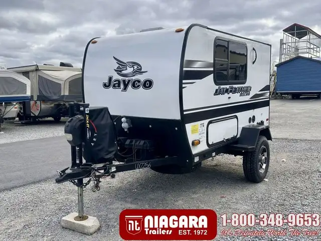 2021 JAYCO JAY FEATHER 12SRK Travel Trailer - Photo 2