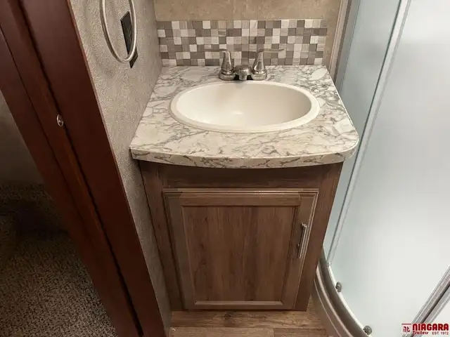 2018 JAYCO EAGLE 26.5RLDS Fifth Wheel - Photo 23