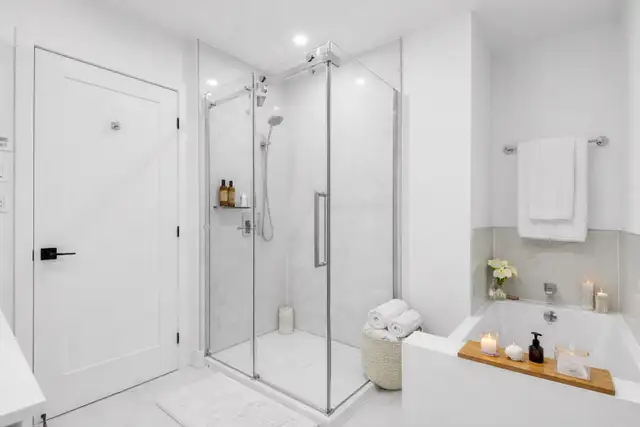 NEW 3-Bedroom | 2 Parking | Internet Included | Near REM - Photo 5