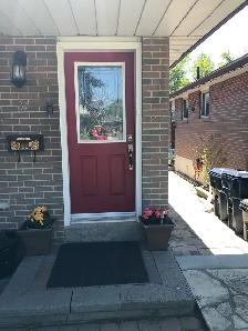 FURNISHED ROOM FOR RENT.