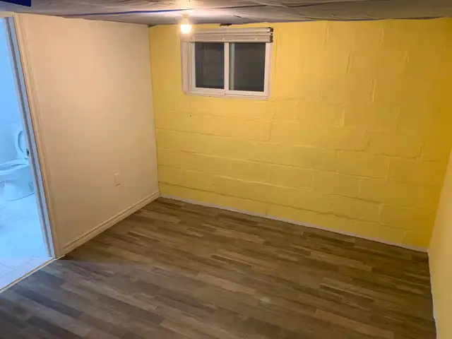 Whole House for Rent – 69 Shepherd St E, Windsor - Photo 8