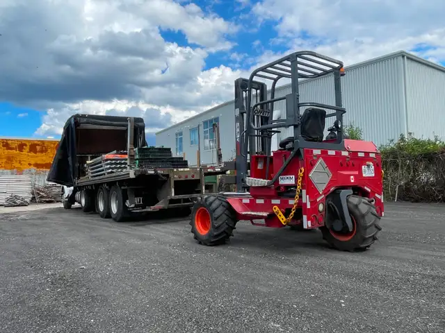 FLATBED & MOFFETT DELIVERY SERVICES - Photo 2