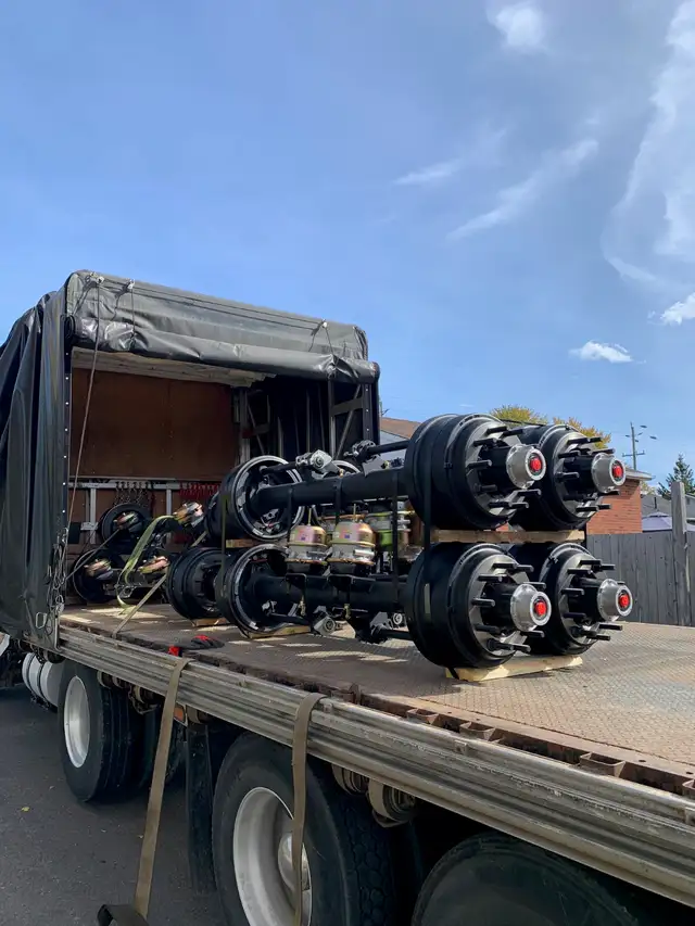 FLATBED & MOFFETT DELIVERY SERVICES - Photo 6