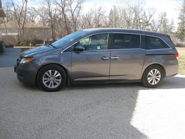 2015 Honda Odyssey EX-L ........ 2 0WNERS ONLY - Photo 2