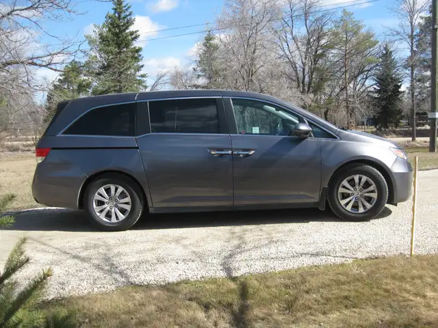 2015 Honda Odyssey EX-L ........ 2 0WNERS ONLY - Photo 5