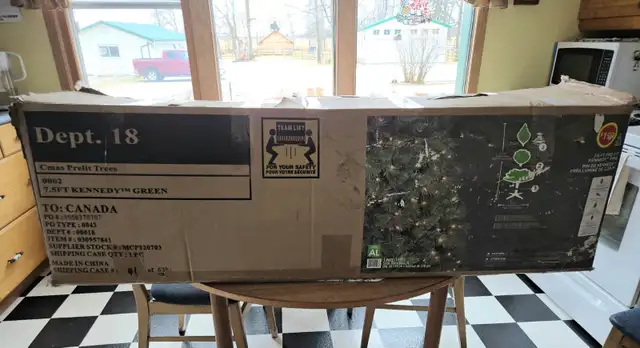 Christmas Tree 7.5' - Photo 10