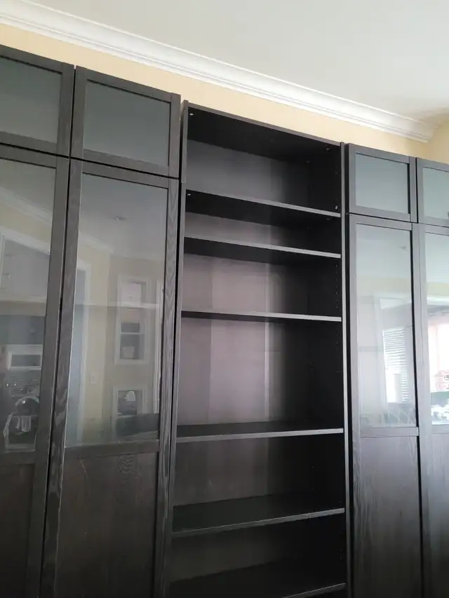 Wall Units 32x92 $400 Etobicoke - Photo 2