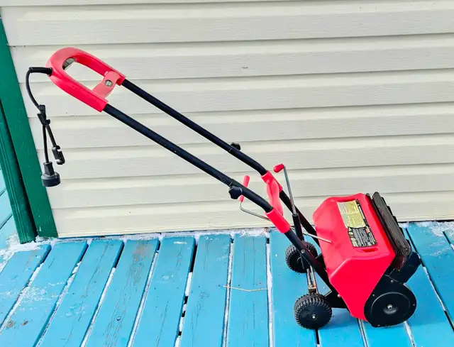 Snowblower - Photo 4