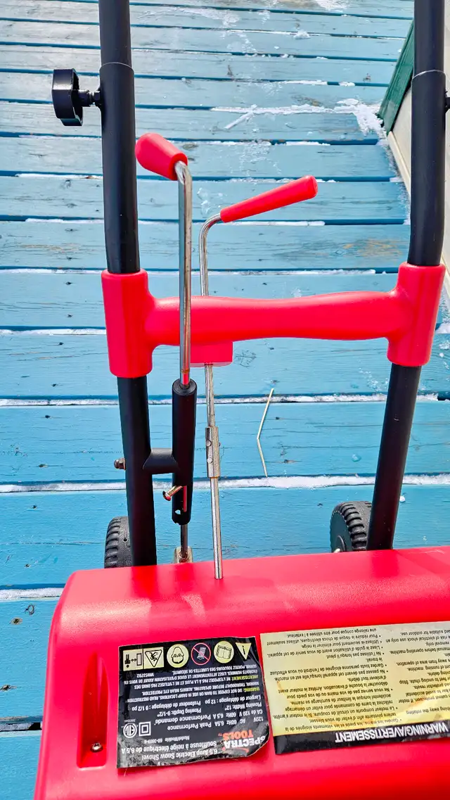 Snowblower - Photo 6