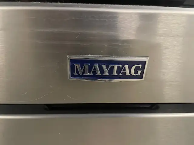 Cuisinière stainless vitrocéramique convection Maytag - Photo 4