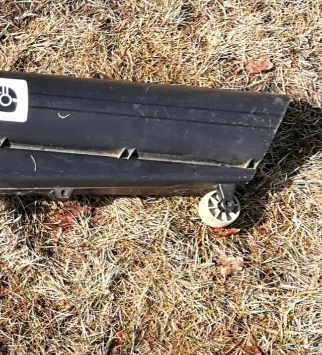 Leaf Blower/Vacuum/Mulcher - Photo 3