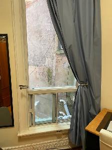 Student room for rent near UofT and TMU - Photo 2