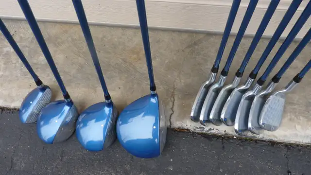 Ladies Golf Clubs Set - Photo 4