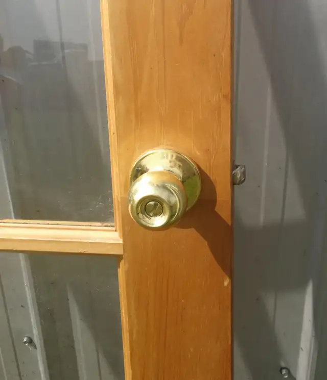 Interior and Exterior Doors - Photo 4