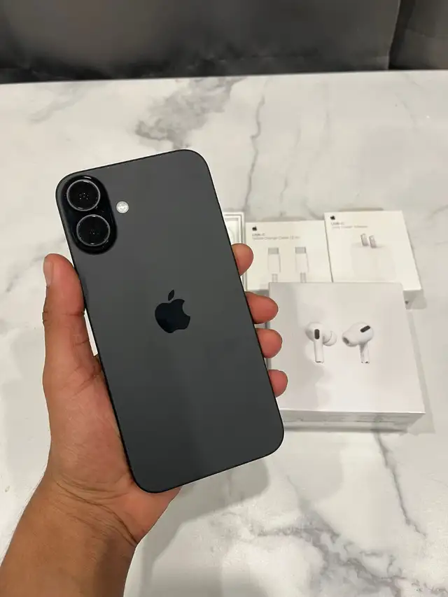 iPhone 16 plus 128gb 97% battery health Airpods Pkg/Delivery - Photo 2