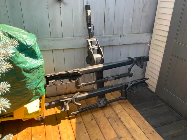 Bike Rack. Thule T2 Pro Premium, 2 Bikes - Photo 3