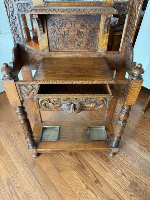 Antique Hall Stand and China Cabinet For sale - Photo 8