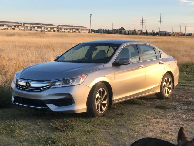 2016 Honda Accord LX - Photo 6