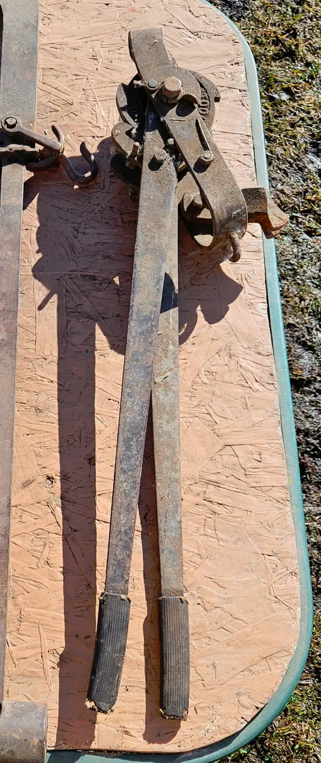 Wire Stretcher - Photo 2