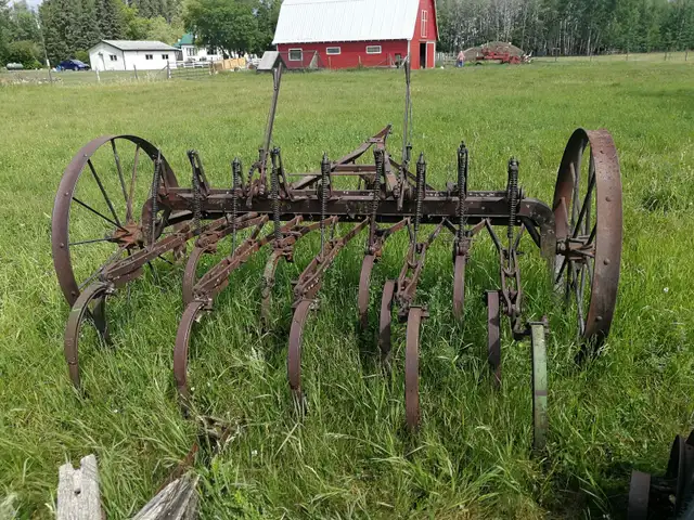 Cultivator - Photo 3