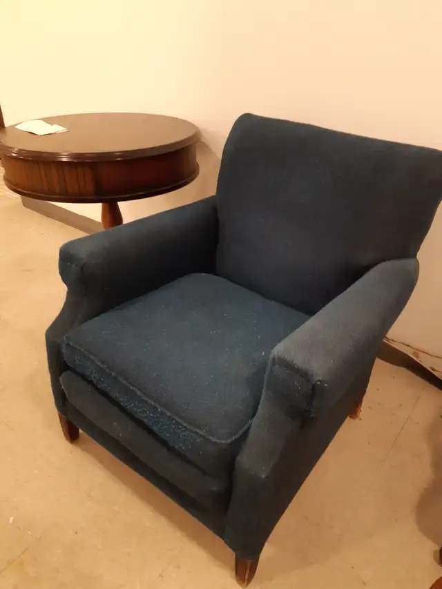 Free Love seat and chair - Photo 2