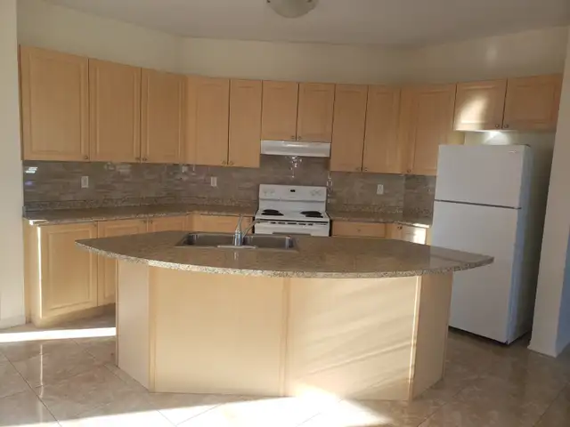 Room For Rent(North Oshawa) - Photo 5