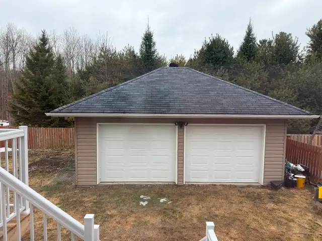 Beautiful Home in Callander just steps from North Bay - Photo 10