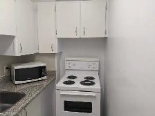 FURNISHED apartments in Toronto. No long term lease required. - Photo 5