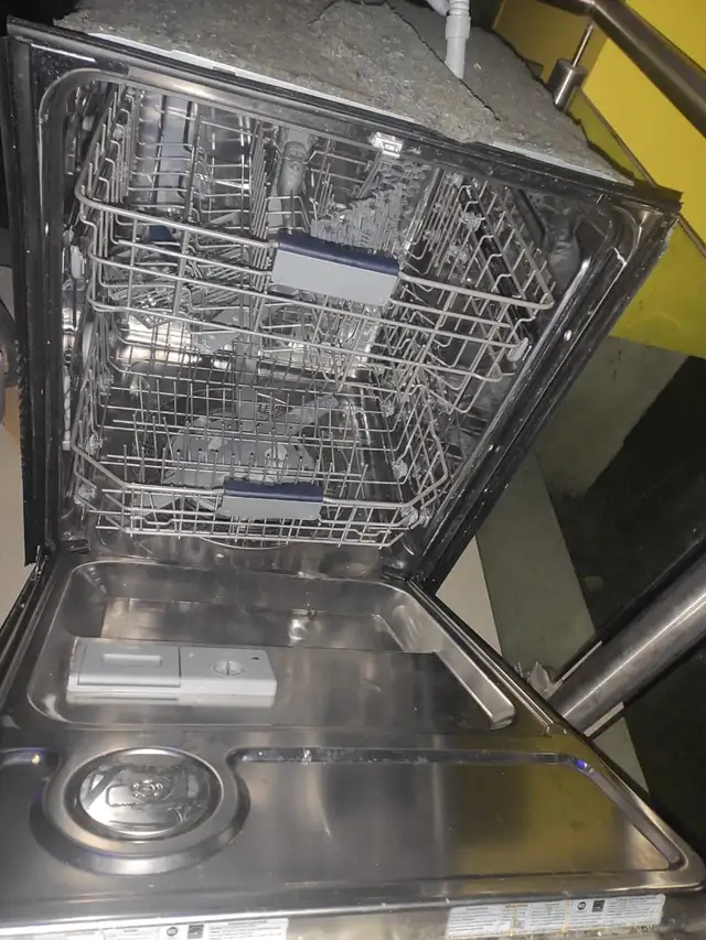 Dishwasher & Fridge appliance repair Barson - Photo 6