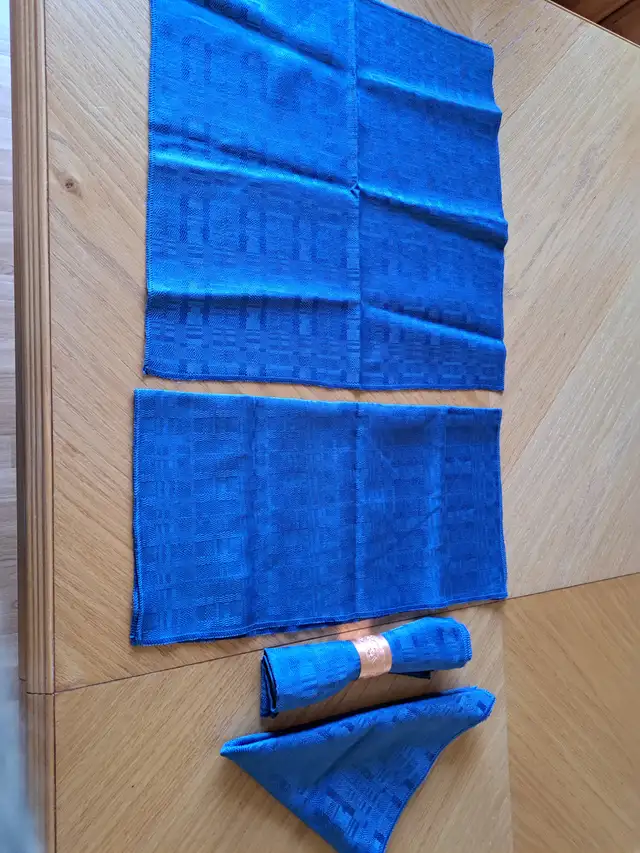 Nappes, napperons et serviettes de table (A) - Photo 10