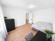 ROOM RENTALS/FURNISHED BEDROOMS FOR RENT/CHAMBRE MEUBLÉE A LOUER - Photo 4