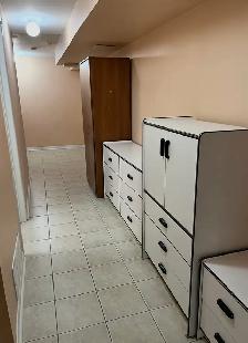 1 bedroom basement for rent - Photo 6