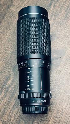 Pentax 85 – 210mm f3.5 Manual Focus Lens