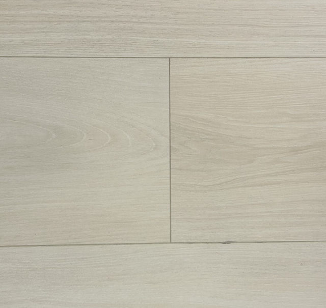 Laminate Flooring SALE – Hardwood Look Without the Price!