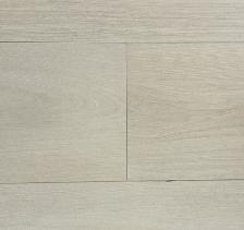 Laminate Flooring SALE – Hardwood Look Without the Price!