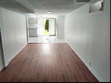 Beautiful above ground basement apartment - Photo 4