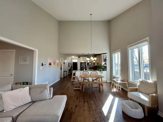 STUNNING 3 Bedroom Luxury Townhome in VINELAND! - Photo 10