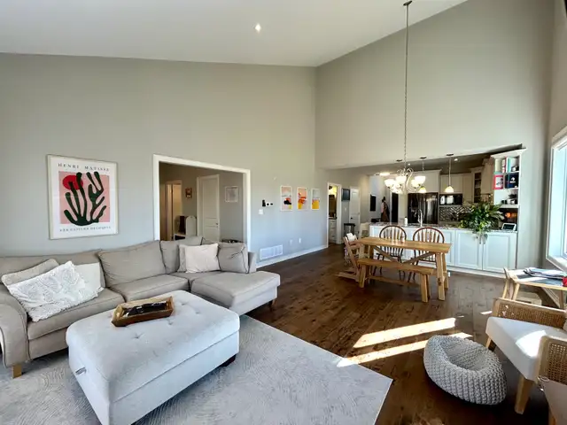 STUNNING 3 Bedroom Luxury Townhome in VINELAND! - Photo 11