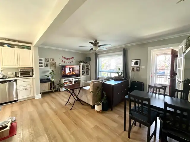 Main Floor Unit Located in Central Welland! - Photo 6